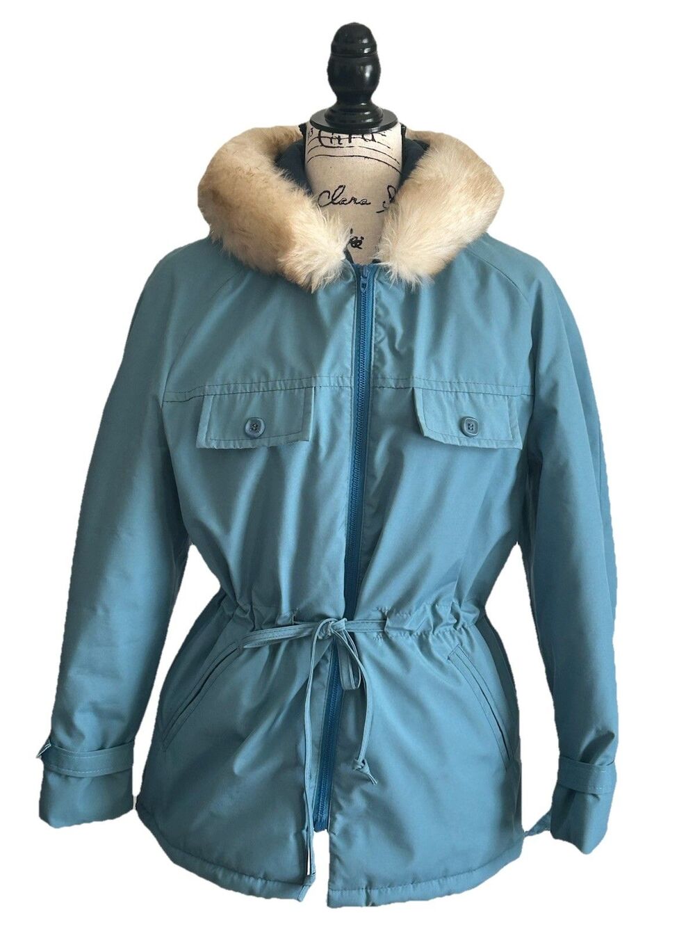 Vintage 1970s White Bean Of St Paul Winter Coat Fur Lined Hood Adjustable Waist